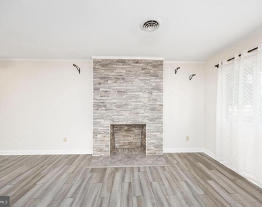 731 Richwil Drive - Photo Thumbnail 12