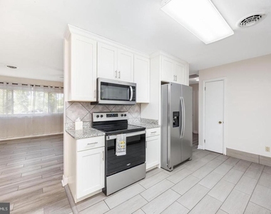 731 Richwil Drive - Photo Thumbnail 16