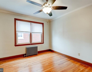 855 Mulberry Avenue - Photo Thumbnail 7