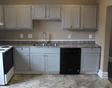 60 E Washington Street - Photo Thumbnail 2