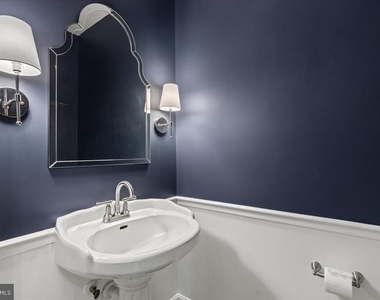 28920 Livingston Drive - Photo Thumbnail 15