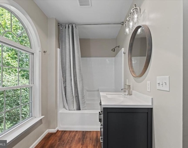 28920 Livingston Drive - Photo Thumbnail 25