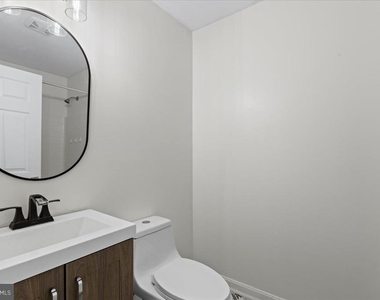 28920 Livingston Drive - Photo Thumbnail 36
