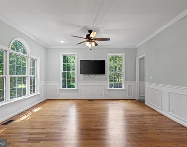 28920 Livingston Drive - Photo Thumbnail 20