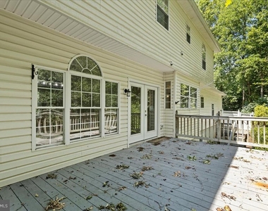 28920 Livingston Drive - Photo Thumbnail 17