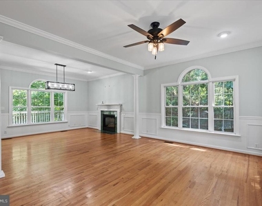28920 Livingston Drive - Photo Thumbnail 21