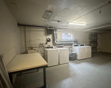 5402 85th Avenue - Photo Thumbnail 6