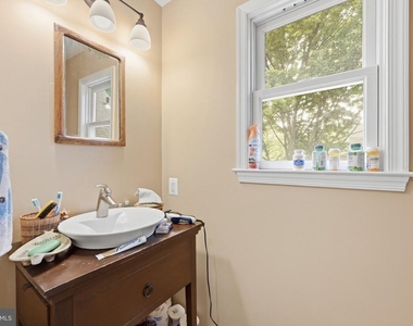 4009 Tennyson Road - Photo Thumbnail 16