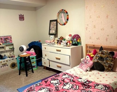 11226 Cherry Hill Road - Photo Thumbnail 5