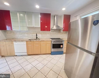7325 Radcliffe Drive - Photo Thumbnail 22
