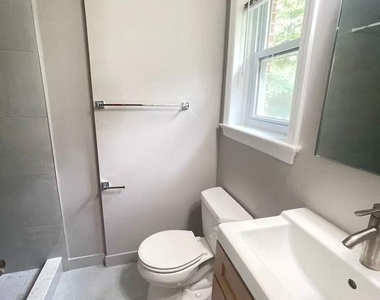 7325 Radcliffe Drive - Photo Thumbnail 38