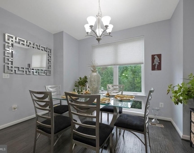 518 Harborview Drive - Photo Thumbnail 12