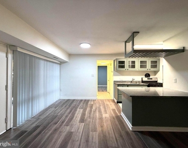 3419 W University Boulevard W - Photo Thumbnail 4