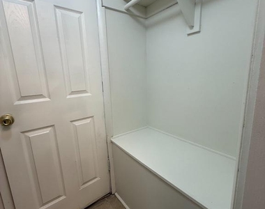 3419 W University Boulevard W - Photo Thumbnail 20