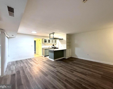 3419 W University Boulevard W - Photo Thumbnail 1
