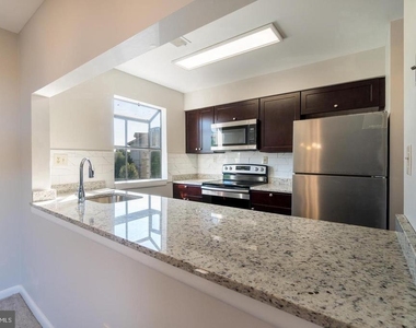 13408 Shady Knoll Drive - Photo Thumbnail 5