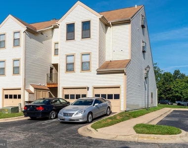 13408 Shady Knoll Drive - Photo Thumbnail 12