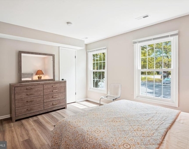 820 Quince Orchard Boulevard - Photo Thumbnail 7