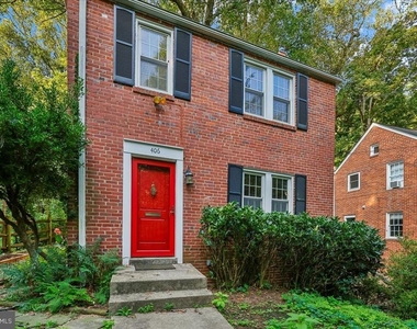 406 Mississippi Avenue - Photo Thumbnail 2