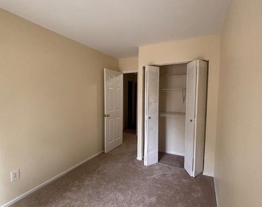 10242 Ridgeline Drive - Photo Thumbnail 33
