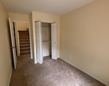 10242 Ridgeline Drive - Photo Thumbnail 30