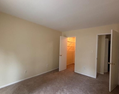 10242 Ridgeline Drive - Photo Thumbnail 26