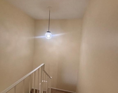 10242 Ridgeline Drive - Photo Thumbnail 16