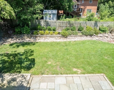 9228 E Parkhill Drive - Photo Thumbnail 24