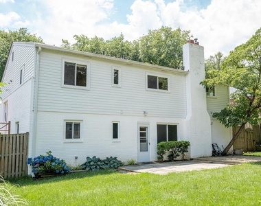 9228 E Parkhill Drive - Photo Thumbnail 27