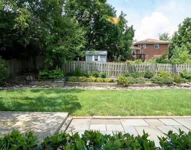 9228 E Parkhill Drive - Photo Thumbnail 26