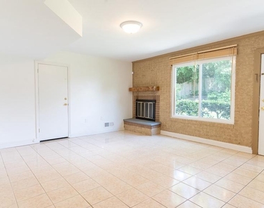 9228 E Parkhill Drive - Photo Thumbnail 22