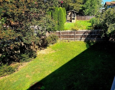 18900 Glendower Road - Photo Thumbnail 3