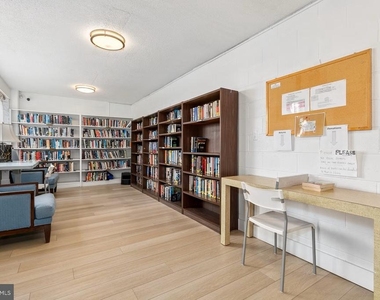 4515 Willard Avenue - Photo Thumbnail 17