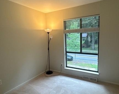 5365 Thunder Hill Road - Photo Thumbnail 16