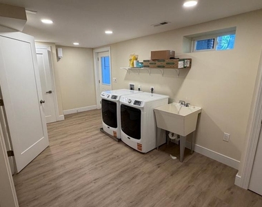 4244 Ten Oaks Road - Photo Thumbnail 15