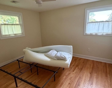 4244 Ten Oaks Road - Photo Thumbnail 8
