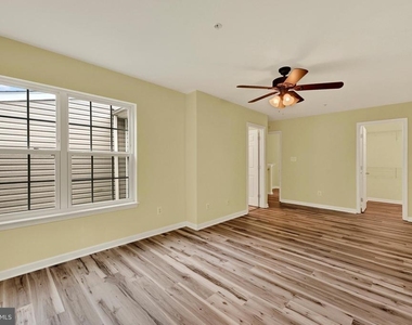 713 English Ivy Way - Photo Thumbnail 21