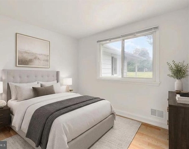 336 Catherine Street - Photo Thumbnail 12