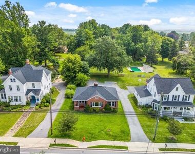 708 E Main Street - Photo Thumbnail 33