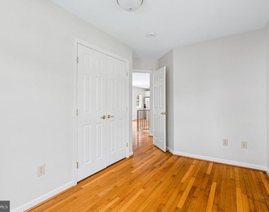 708 E Main Street - Photo Thumbnail 18