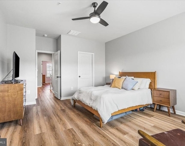 4532 Tinder Box Circle - Photo Thumbnail 11