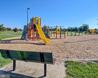 7155 Macon Street - Photo Thumbnail 35