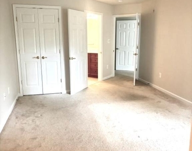 2508 Shelley Circle - Photo Thumbnail 14