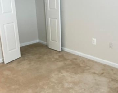 2508 Shelley Circle - Photo Thumbnail 19
