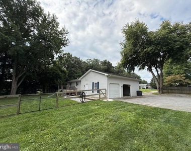 1707 Fairmount Road - Photo Thumbnail 3