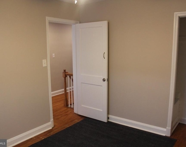 1807 Merritt Boulevard - Photo Thumbnail 13