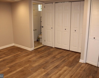1807 Merritt Boulevard - Photo Thumbnail 9