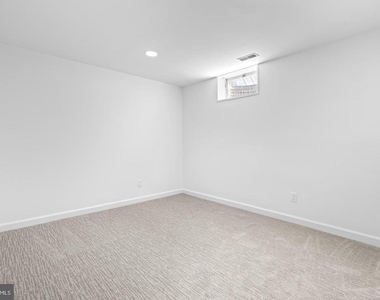 2318 Shaded Brook Drive - Photo Thumbnail 61