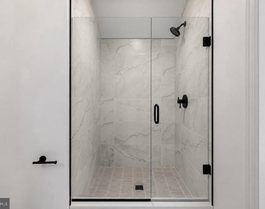 2318 Shaded Brook Drive - Photo Thumbnail 52