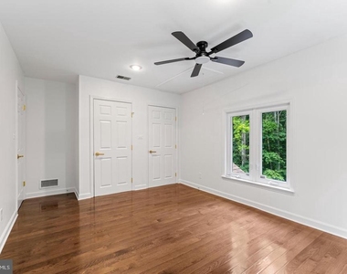 2318 Shaded Brook Drive - Photo Thumbnail 56
